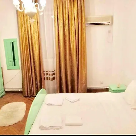 Adorama Central Old City Apartment *