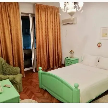 Adorama Central Old City Apartment